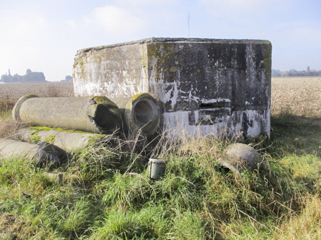 Ligne Maginot - BEF 578B - ERMITAGE OUEST 2 - (Blockhaus pour arme infanterie) -  - Smardz Félix