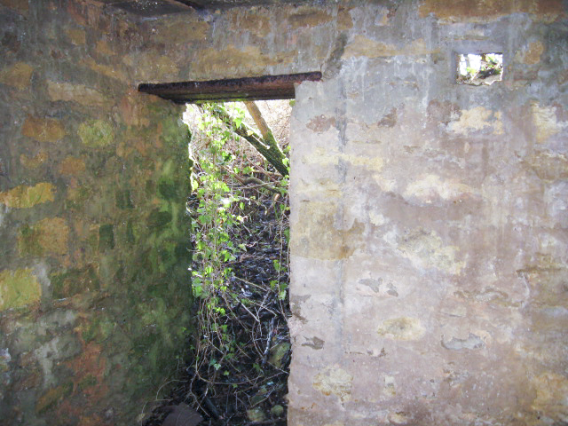 Ligne Maginot - GARTEN 2 - (Blockhaus pour arme infanterie) - L'entrée de l'abri - Christian LENHARD