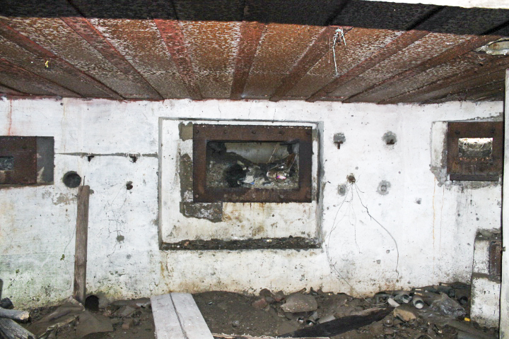 Ligne Maginot - GROS REDERCHING CENTRE (AVANT POSTE) - (Blockhaus pour arme infanterie) - Chambre de tir - Christian LENHARD