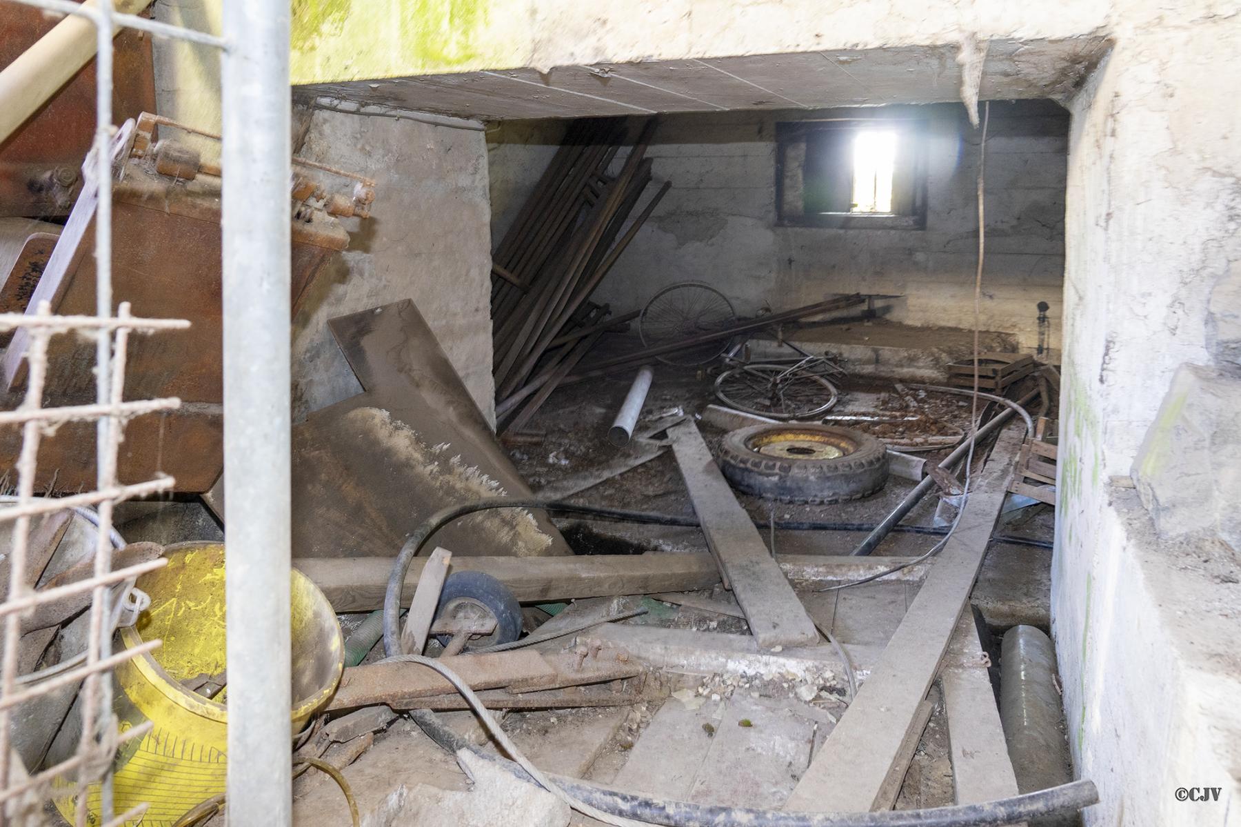Ligne Maginot - BEF 257 - LE DURMONT SUD - (Blockhaus pour canon) - L'entrée - Lia VERMEULEN