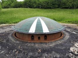 Ligne Maginot - FOUR A CHAUX - FAC - (Ouvrage d'artillerie) - Bloc 2
Tourelle de 75 en batterie
Vue sur les embrasures