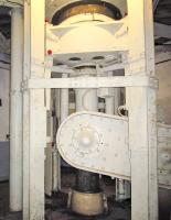 Ligne Maginot - FOUR A CHAUX - FAC - (Ouvrage d'artillerie) - Bloc 2
Etage inférieur de la tourelle de 75
Axe pivot et balancier