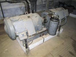 Ligne Maginot - FOUR A CHAUX - FAC - (Ouvrage d'artillerie) - Sous station électrique
Groupe convertisseur 'Atelier d'Orléans'