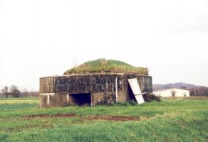 Ligne Maginot - CB124 - (Blockhaus pour arme infanterie) - 