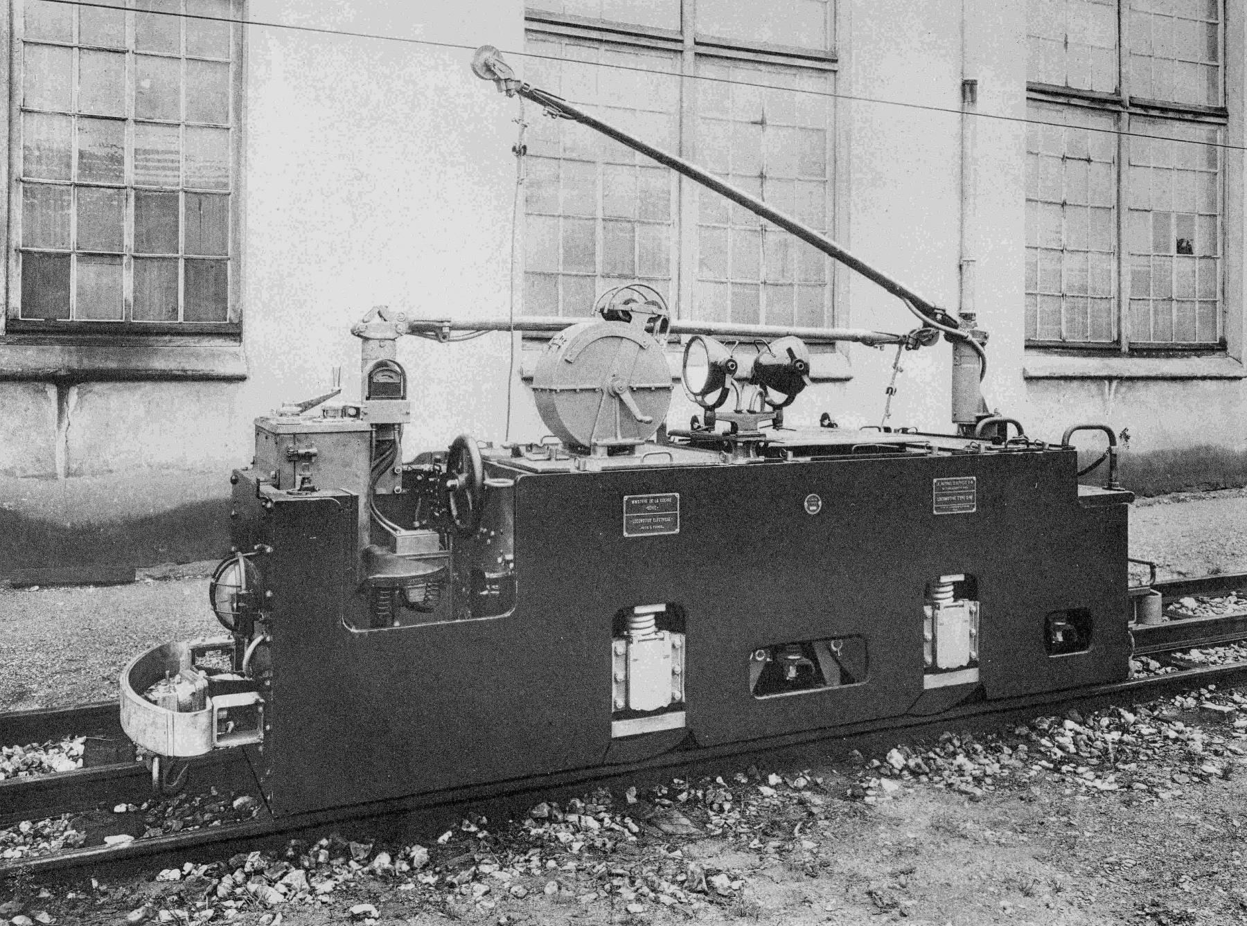 Ligne Maginot - Lovcotracteur electrique Schneider-Westinghouse (SW) - Le locotracteur
Photo issue de la notice constructeur du locotracteur