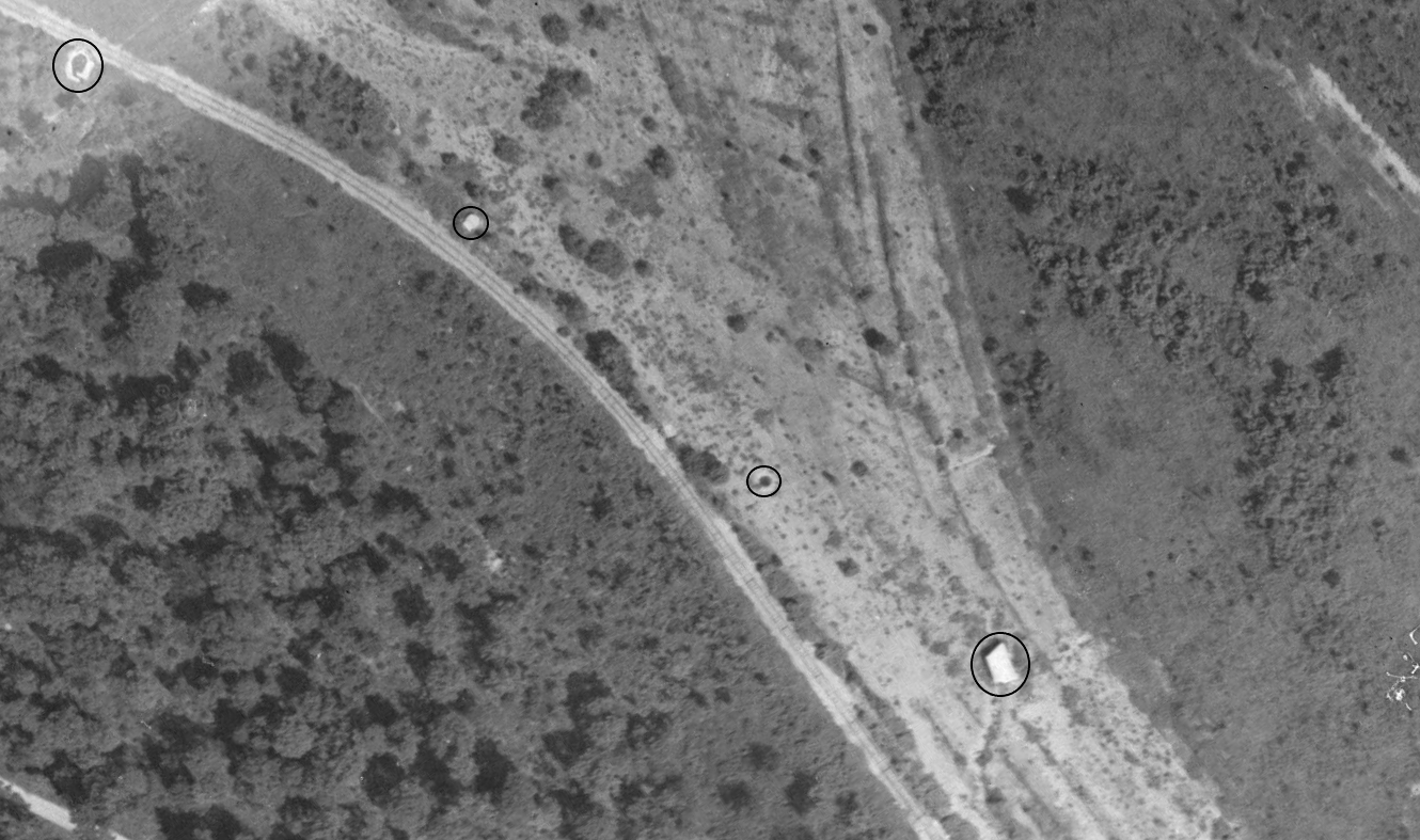 Ligne Maginot - Les blockhaus Port du Rhin Sud 13, 13 bis, 14, 14 bis en 1947 - Les blockhaus Port du Rhin Sud 13, 13 bis, 14, 14 bis en 1947 - IGN - Géoportail 1947