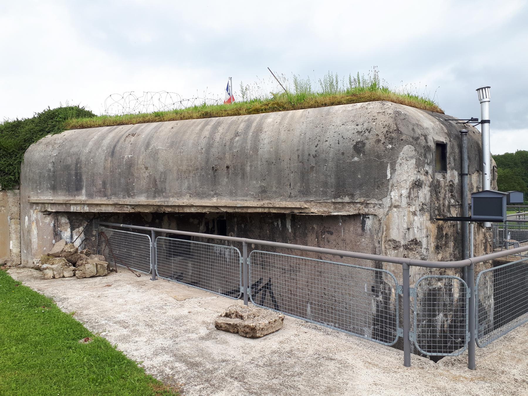Ligne Maginot - OBERROEDERN SUD - RIEFFEL - (Casemate d'infanterie - Double) - Chambre de tir Nord - Gregory Fuchs