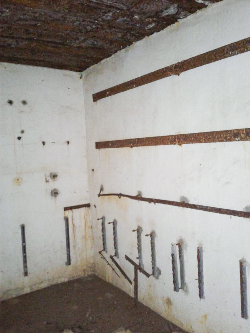 Ligne Maginot - CHAMOUILLETTE - (Central téléphonique isolé) - Intérieur du central téléphonique - Fabrice THOMASSIN