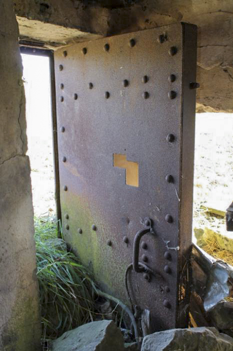 Ligne Maginot - LABBISCH NORD 1 - (Blockhaus pour canon) - Porte d'entrée - Christian LENHARD