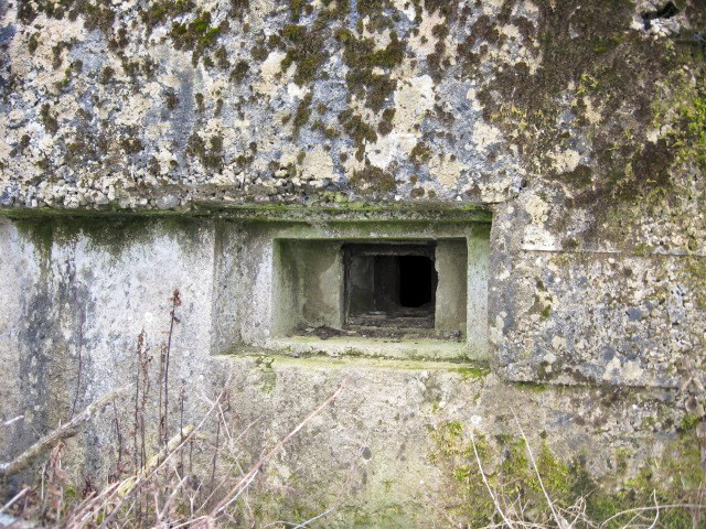 Ligne Maginot - MERRENBAND 1 - (Blockhaus pour arme infanterie) - Créneau mitrailleuse - Christian LENHARD