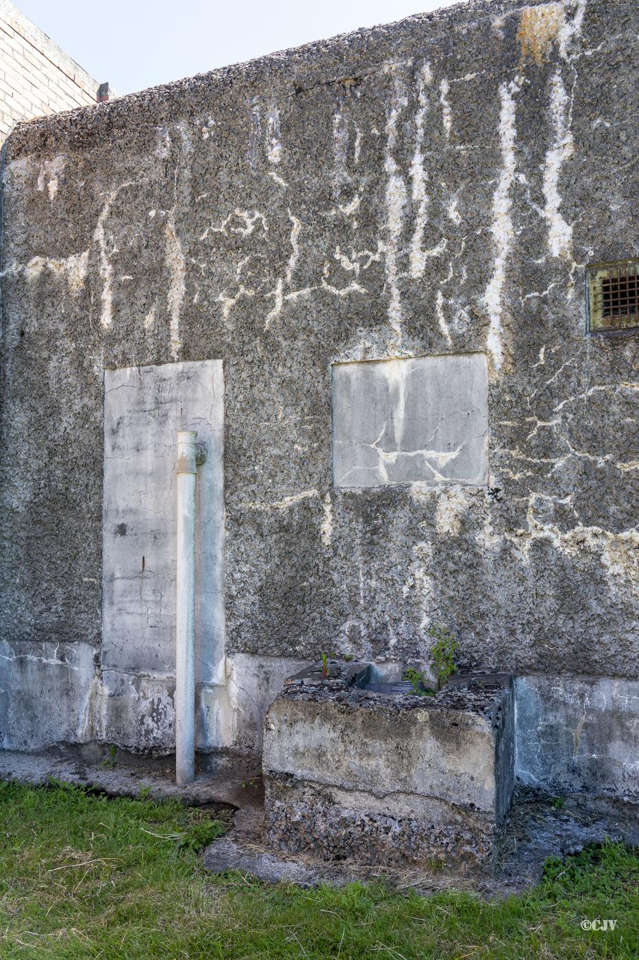 Ligne Maginot - B271 - NEUVILLE EN FERRAIN - (Blockhaus pour canon) - L'entrée des hommes - Lia VERMEULEN