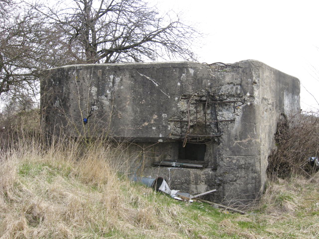 Ligne Maginot - POUHL - (Blockhaus pour arme infanterie) - Façade de tir - Christian LENHARD