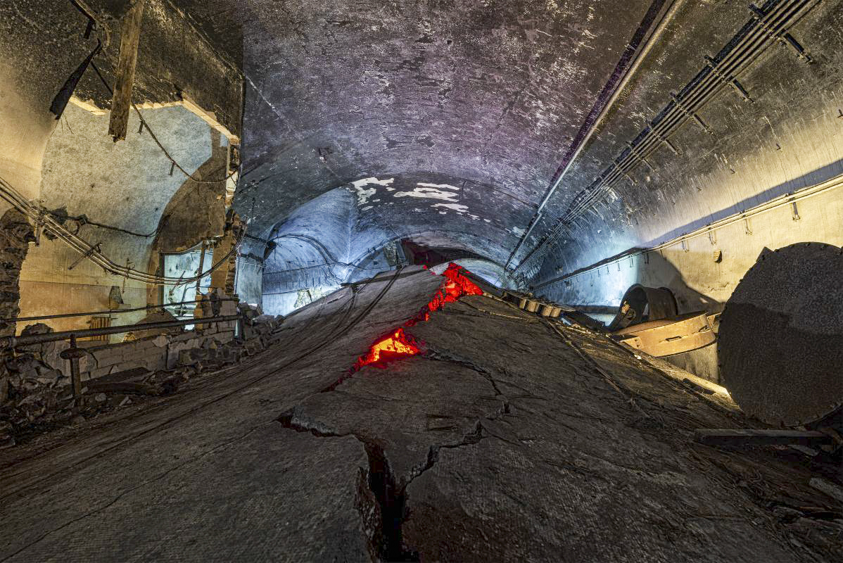 Ligne Maginot - METRICH - A17 - (Ouvrage d'artillerie) - La gare arrière et son impressionnante soulevée d'anhydrite qui soulève le radier de la galerie ! - Patrimoine en Images