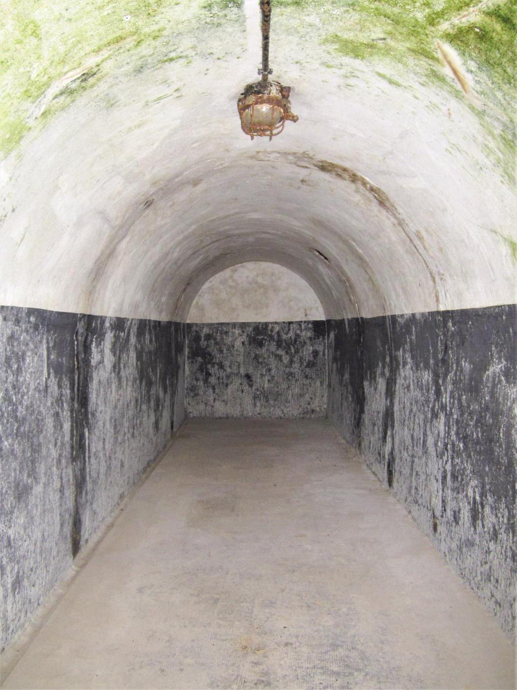 Ligne Maginot - FOUR A CHAUX - FAC - (Ouvrage d'artillerie) - Entrée des hommes
Morgue - Gregory Fuchs