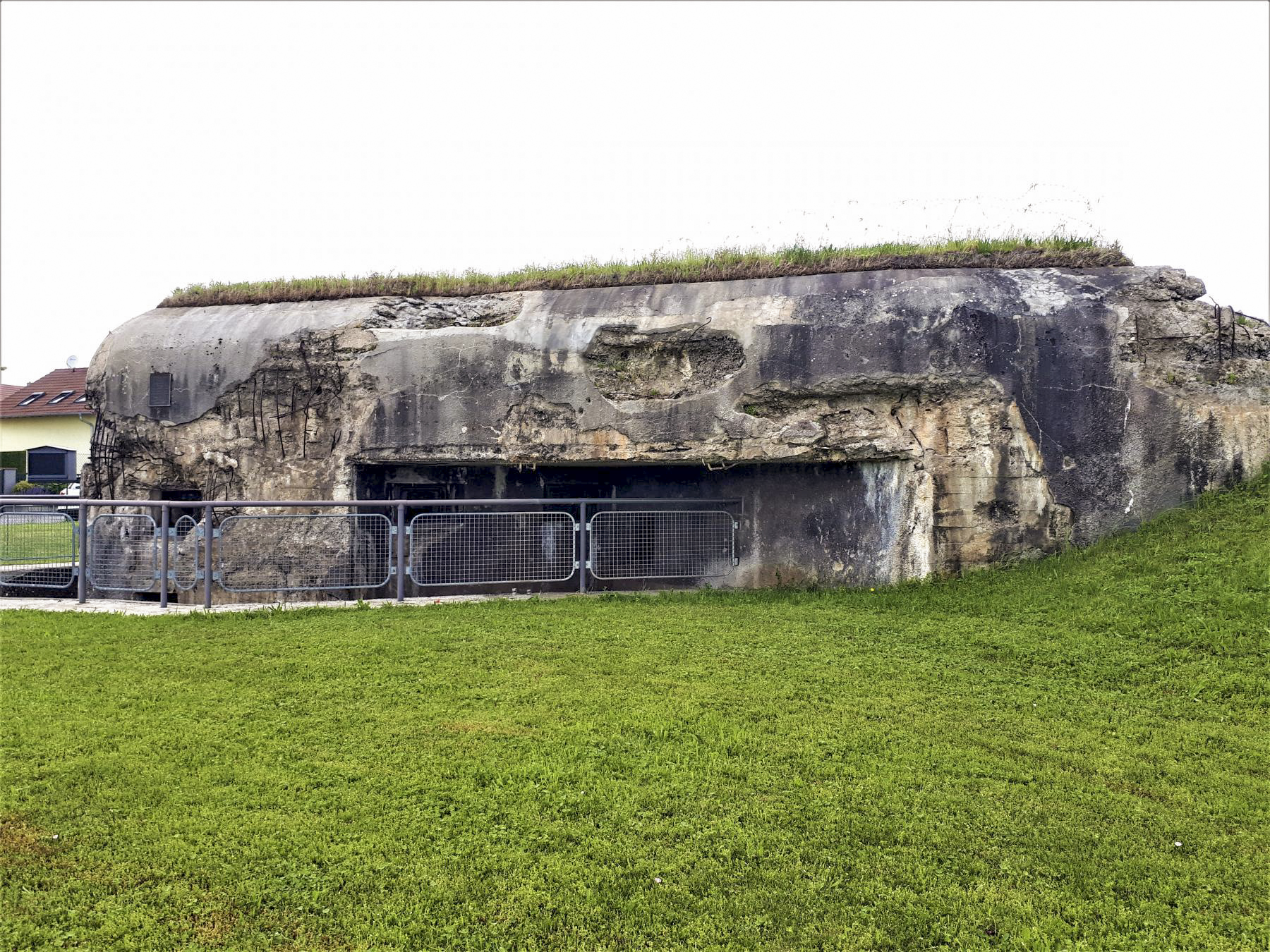 Ligne Maginot - OBERROEDERN SUD - RIEFFEL - (Casemate d'infanterie - Double) - Chambre de tir Sud - Gregory Fuchs