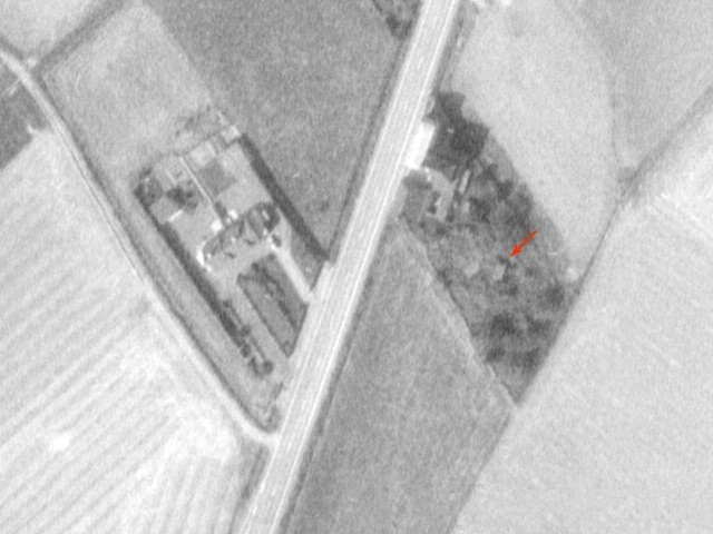 Ligne Maginot - BEF 451 - LA WAROTTE OUEST - (Blockhaus pour arme infanterie) -  - GEOPORTAIL (Archives IGN-1979)
