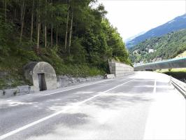 Ligne Maginot - 10 - HAUTES MURAILLES -LSGD - (Chambre de coupure) - La chambre de coupure bordant la D 1006