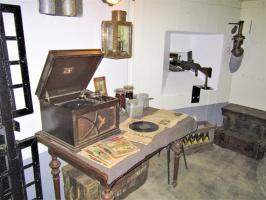 Ligne Maginot - 86 - ASCHENBACH - (Casemate d'infanterie - Double) - Créneau FM et goulotte à grenades