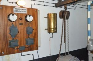 Ligne Maginot - 86 - ASCHENBACH - (Casemate d'infanterie - Double) - Tableau électrique et réservoir journalier du groupe électrogène