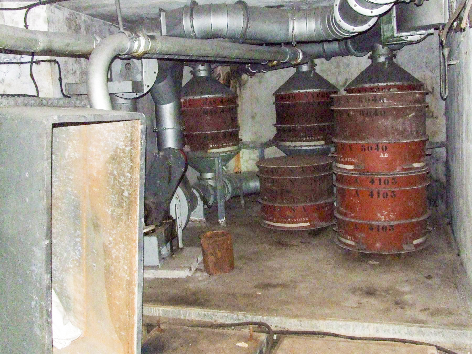 Ligne Maginot - SINGLING OUEST - (Casemate d'infanterie) - La salle des filtres - STENGER Mathieu