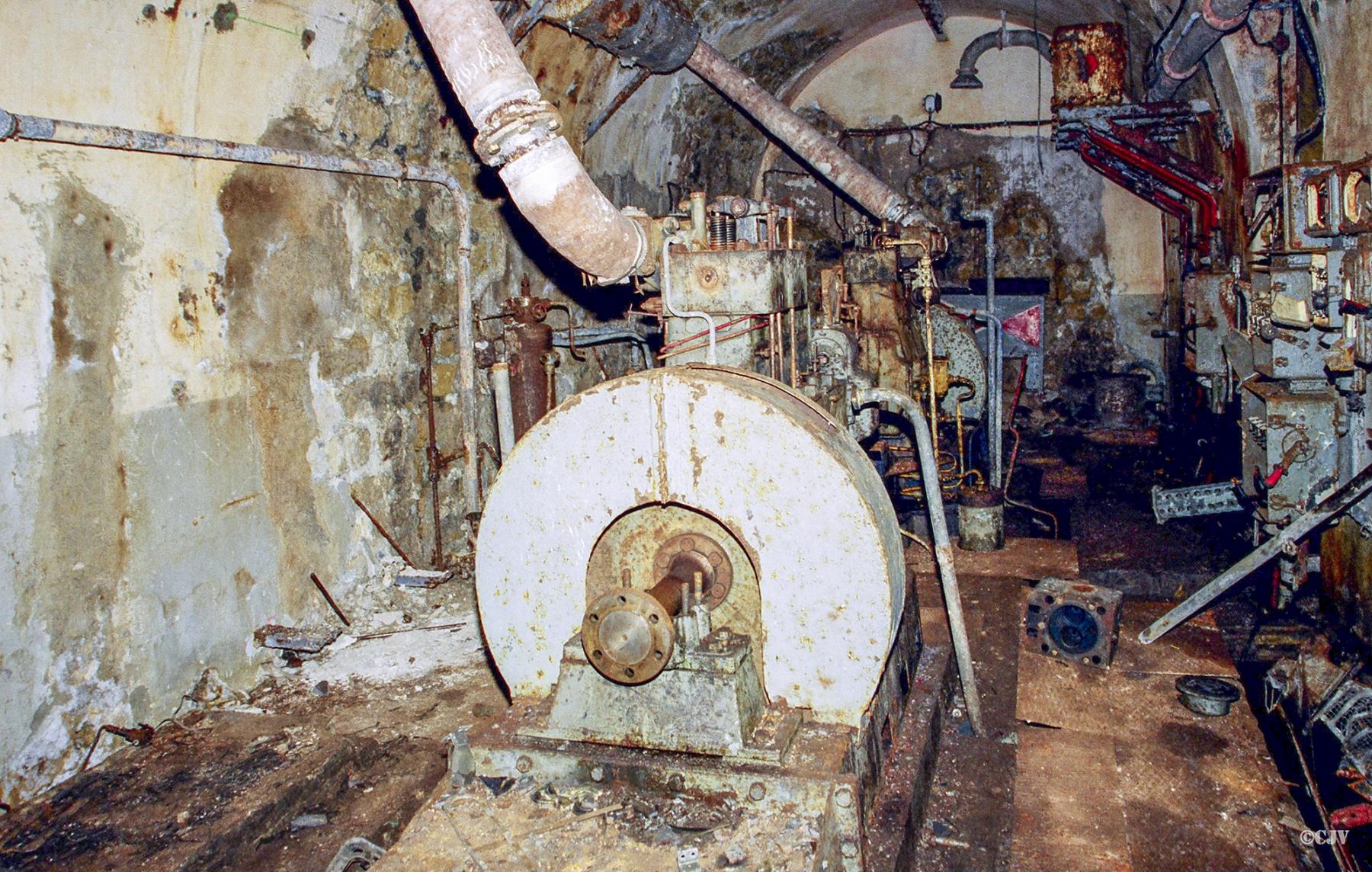 Ligne Maginot - BOVENBERG - A27 - (Ouvrage d'infanterie) - L'usine électrique - Lia VERMEULEN