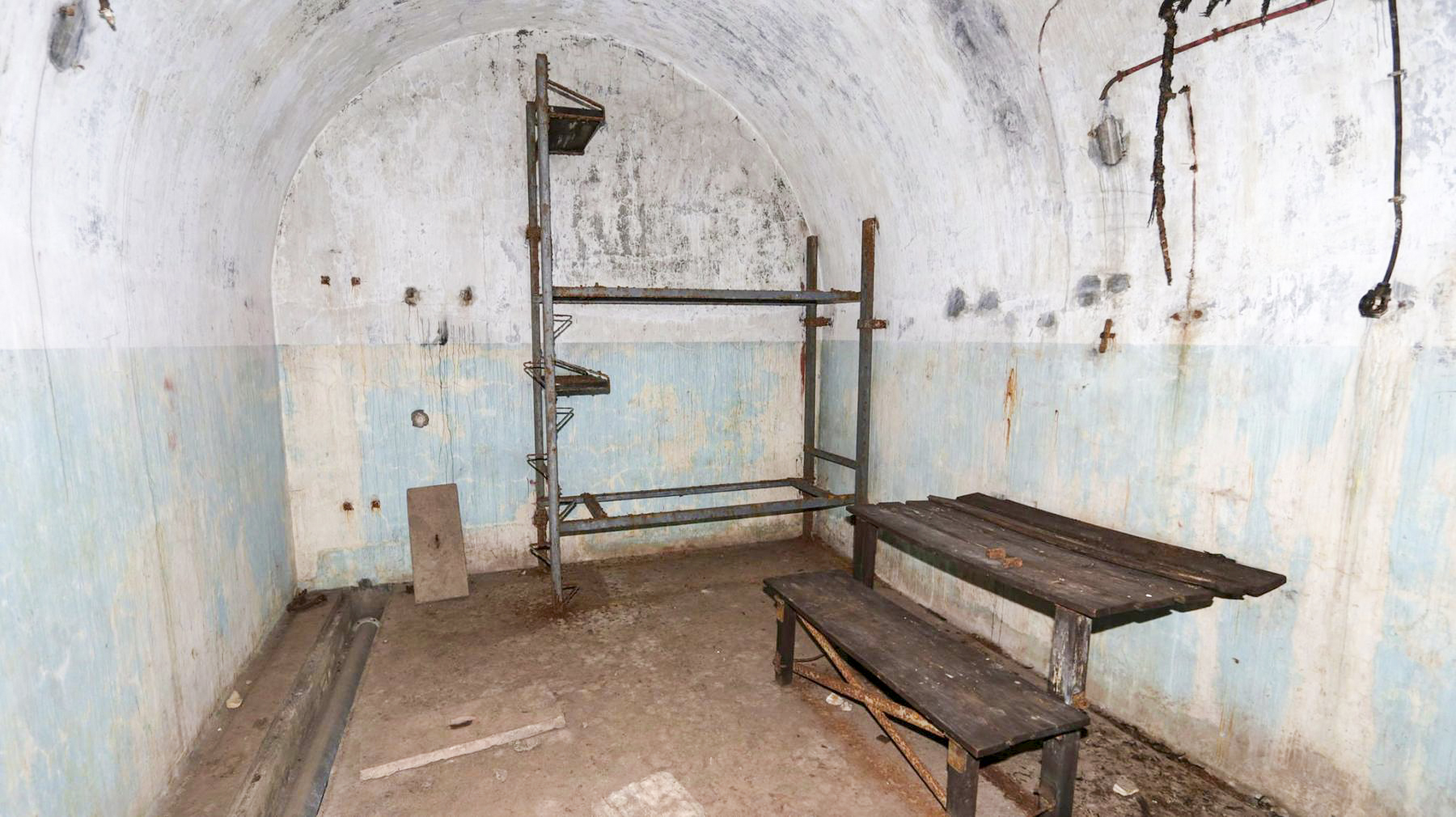 Ligne Maginot - FROHMUHL (PC DU QUARTIER KAPELLENHOF - II/153° RIF) - (Abri) - Chambrée officiers ou sous-officiers - Philippe EVA