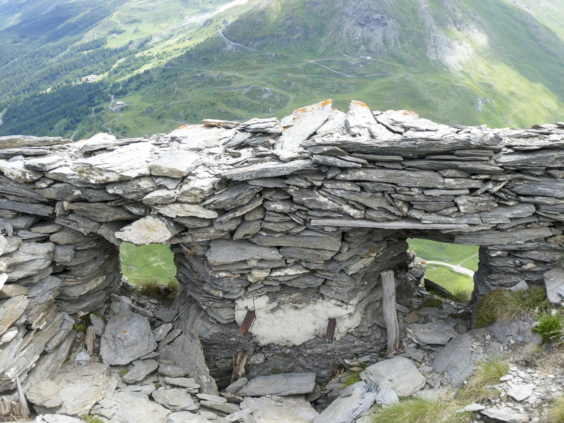 Ligne Maginot - TURRA EST 2 - (Blockhaus pour arme infanterie) - Cuve à proximité - ELLENA - CUNY
