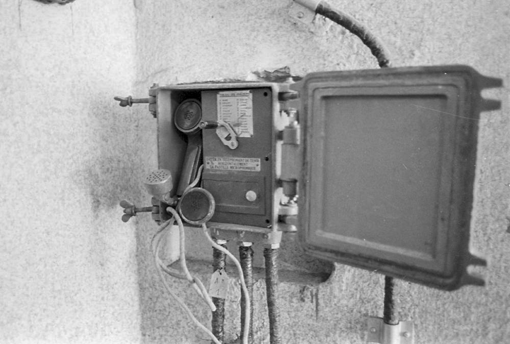 Ligne Maginot - SAINT ROCH (SHR) - (Ouvrage d'artillerie) - Un téléphone étanche (Réseau d'alerte) - LOVINY Alain
