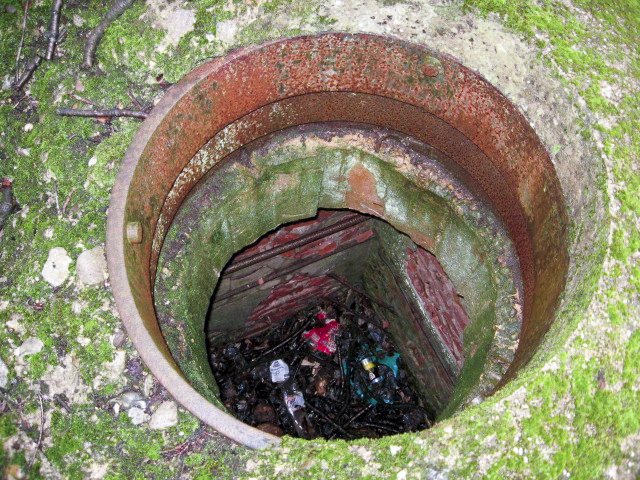 Ligne Maginot - HAMMELSWIESE 6 - (Blockhaus pour arme infanterie) - L'embase de la cloche - Christian LENHARD