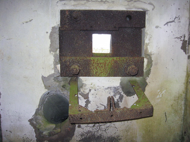 Ligne Maginot - HEILIGENBRONNEN EST - (Blockhaus pour canon) - Trémie FM - Christian LENHARD