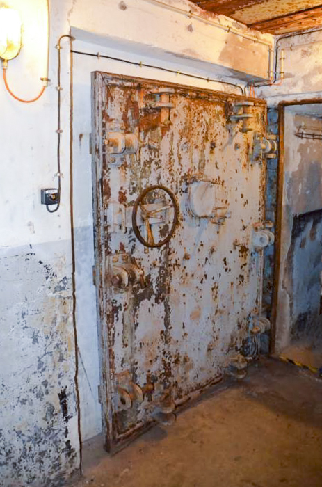 Ligne Maginot - SIMSERHOF - (Ouvrage d'artillerie) - Entrée des hommes
Porte blindée - D. Froehly