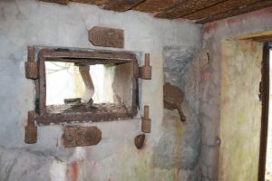 Ligne Maginot - GENDERSBERG (AVANT POSTE) - (Blockhaus pour arme infanterie) - Le dispositif de mise à feu de la DMP voisine