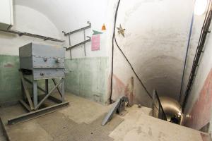 Ligne Maginot - SAINT GOBAIN - (Ouvrage d'infanterie) - Bloc 4
Le treuil manuel du monte wagonnet équipant le plan incliné