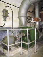 Ligne Maginot - SAINT GOBAIN - (Ouvrage d'infanterie) - Salle de neutralisation de l'ouvrage
Ventilateur air gazé et vanne bypass des filtres