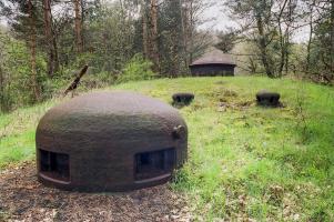 Ligne Maginot - OTTERBIEL - (Ouvrage d'artillerie) - Bloc 1
Tourelle de mitrailleuses et cloche GFM