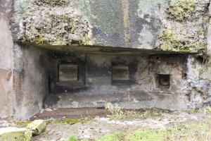 Ligne Maginot - HAUT POIRIER - (Ouvrage d'infanterie) - Bloc 3 
Créneaux de tir