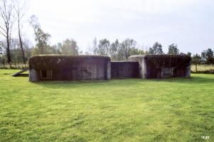 Ligne Maginot - THUN (PDS) - (Blockhaus pour arme infanterie) - 