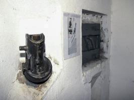 Ligne Maginot - CIMETIERE DU MONT DES BRUYERES - C2 - (Casemate d'infanterie) - 