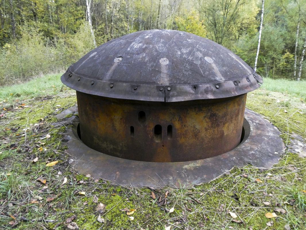 Ligne Maginot - SIMSERHOF - (Ouvrage d'artillerie) - Bloc 4
Tourelle mitrailleuses - ELLENA - CUNY