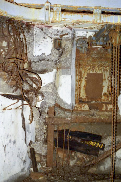 Ligne Maginot - SIMSERHOF - (Ouvrage d'artillerie) - Bloc 5 - JFK