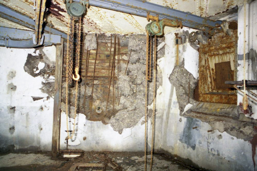 Ligne Maginot - SIMSERHOF - (Ouvrage d'artillerie) - Bloc 5 - JFK