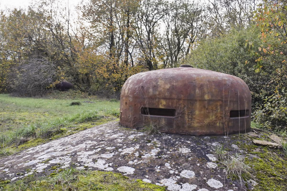 Ligne Maginot - SIMSERHOF - (Ouvrage d'artillerie) - Bloc 6
Cloche VDP et GFM - Daniel Froehly