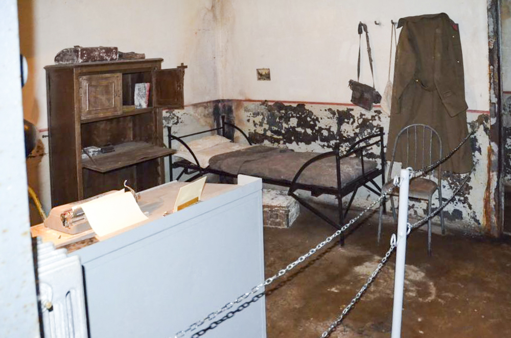 Ligne Maginot - SIMSERHOF - (Ouvrage d'artillerie) - Chambre du médecin - D. Froehly