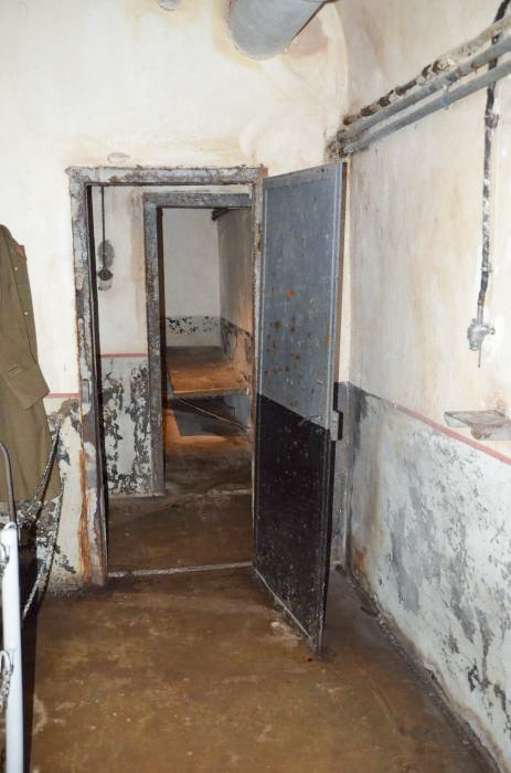 Ligne Maginot - SIMSERHOF - (Ouvrage d'artillerie) - Poste de police  et cellule - D. Froehly