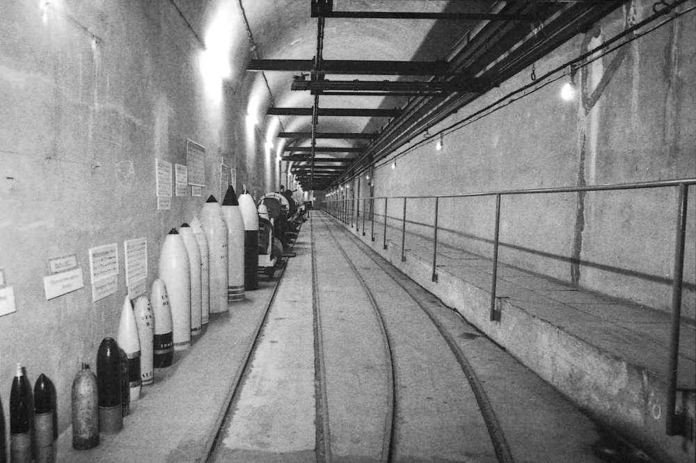 Ligne Maginot - SIMSERHOF - (Ouvrage d'artillerie) - Magasin principal à munitions M1 - JFK