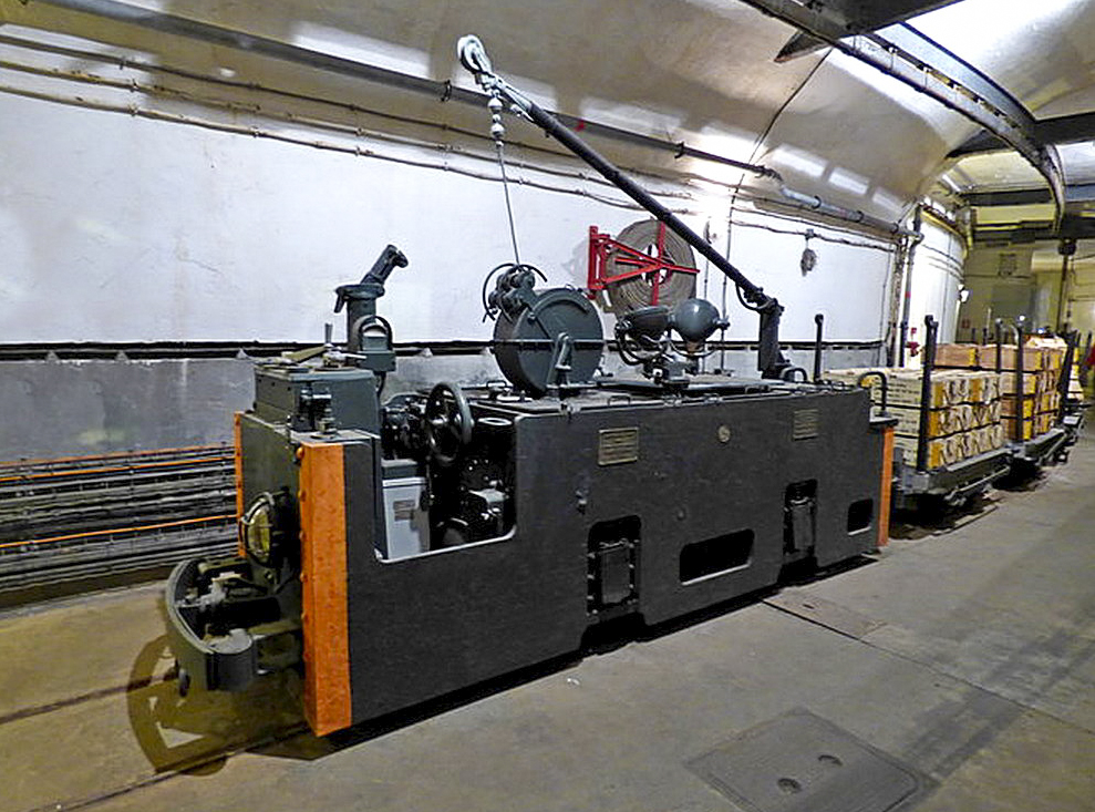 Ligne Maginot - SIMSERHOF - (Ouvrage d'artillerie) - Locotracteur Schneider-Westinghouse - Sylvie Laure LAMBERT