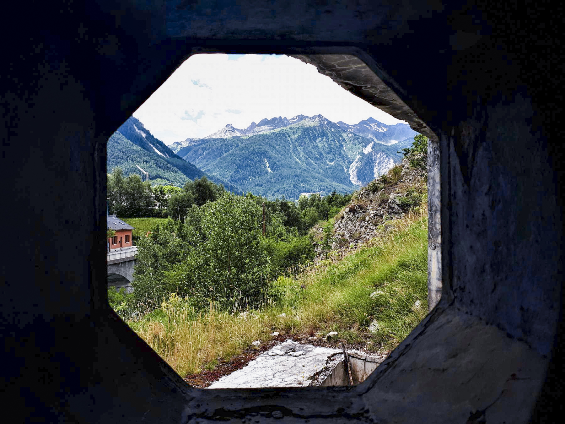 Ligne Maginot - SAINT GOBAIN - (Ouvrage d'infanterie) - Bloc 4
Vue depuis le créneau FM - Gregory Fuchs