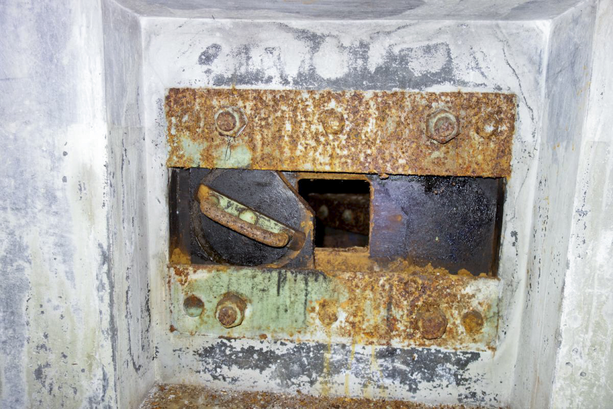 Ligne Maginot - SEELBERG EST - (Casemate d'infanterie) - Créneau de défense intérieure de la sortie de secours - Michel Teiten