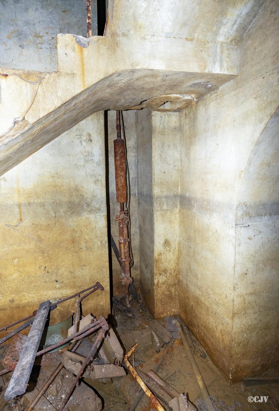 Ligne Maginot - SEELBERG EST - (Casemate d'infanterie) - Le puits et son forage - Lia VERMEULEN