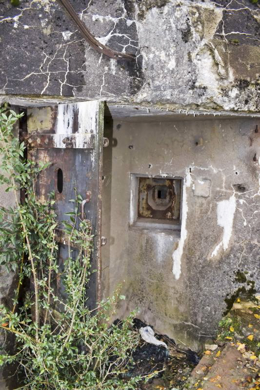 Ligne Maginot - SEELBERG OUEST - (Casemate d'infanterie) - Entrée et fossé diamant - Daniel Froehly